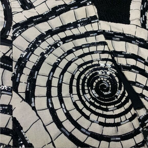 Genny Oro Sequence Blazer - Picture 5 of 13